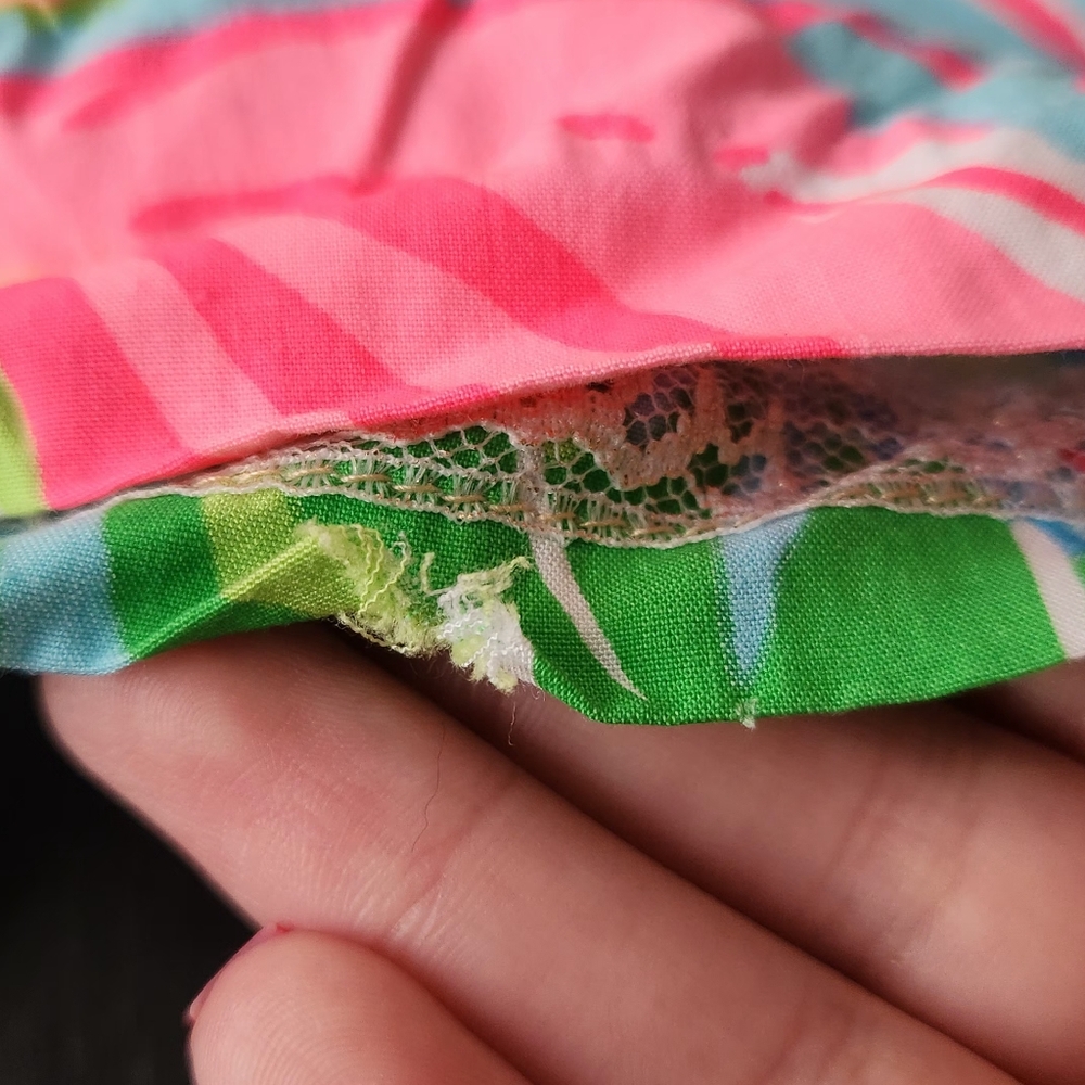 Womens Lilly Pulitzer Colorful Elephant Print Shorts~size 8 - Picture 3 of 9